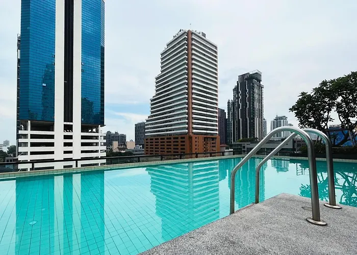 Vibe Sukhumvit 61 L Ultra Wifi L Walk To Bts Thonglor Or Ekkamai Апартаменты Бангкок