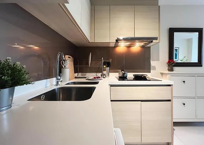 Apartamento Vibe Sukhumvit 61 L Ultra Wifi L Walk To Bts Thonglor Or Ekkamai *
