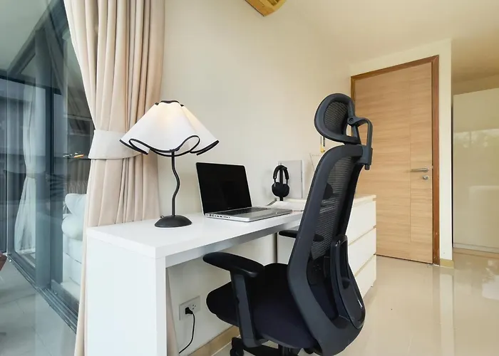 Vibe Sukhumvit 61 L Ultra Wifi L Walk To Bts Thonglor Or Ekkamai Apartamento